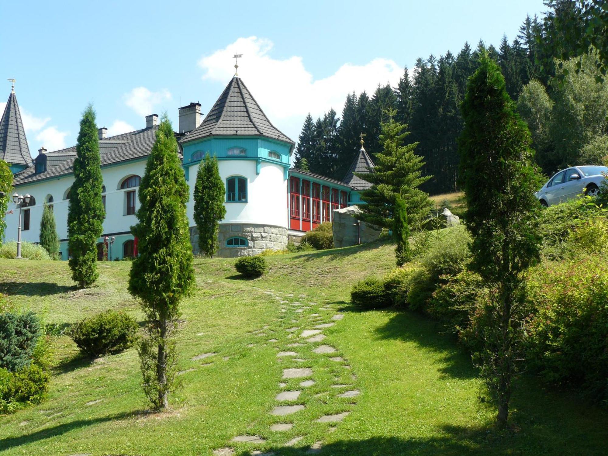 Hotel Zlaty Orel Ostravice Bagian luar foto