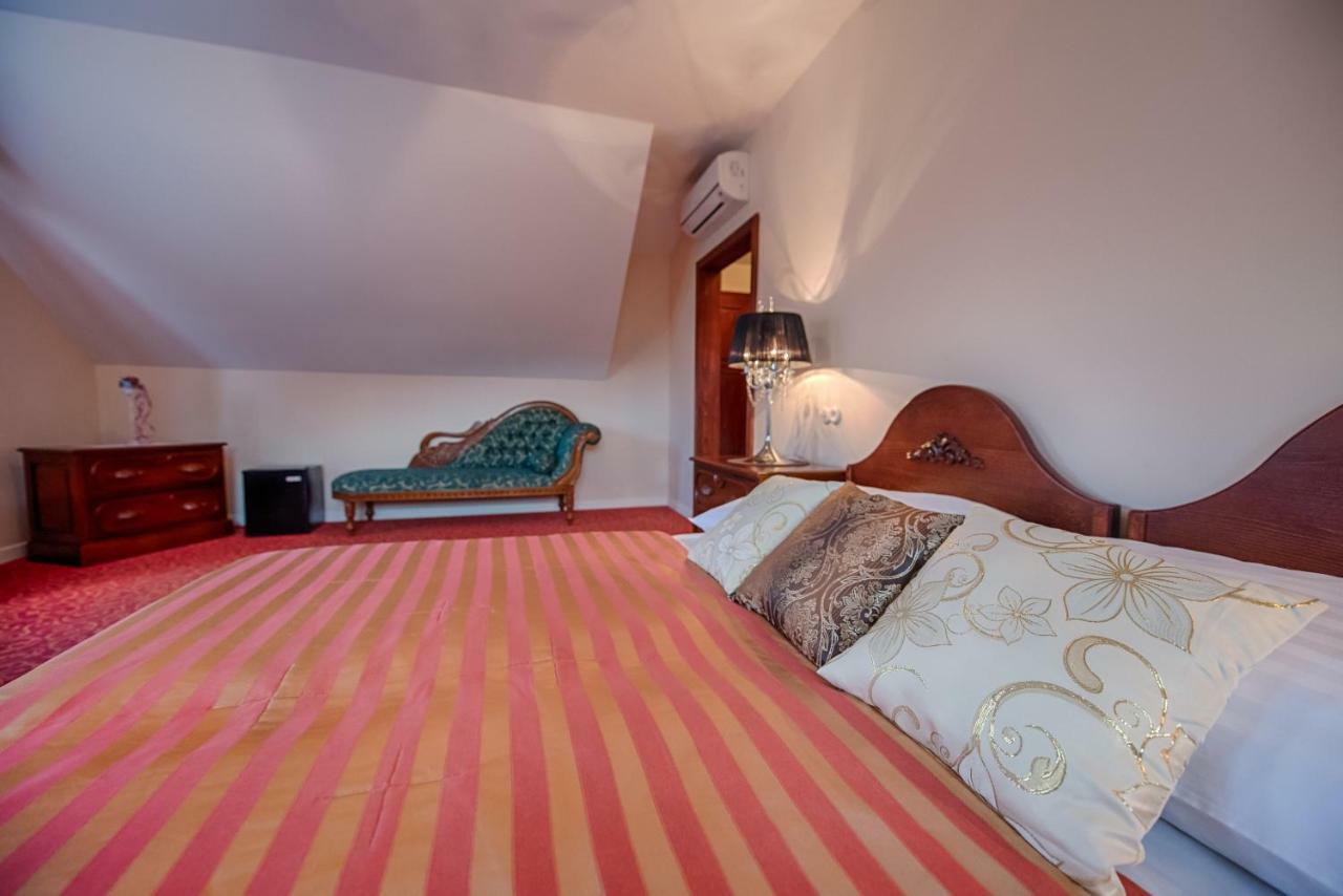 Hotel Zlaty Orel Ostravice Bagian luar foto