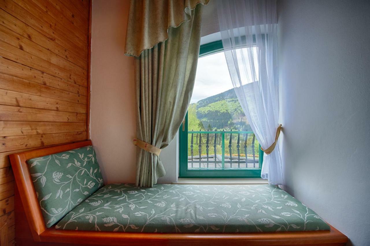 Hotel Zlaty Orel Ostravice Bagian luar foto