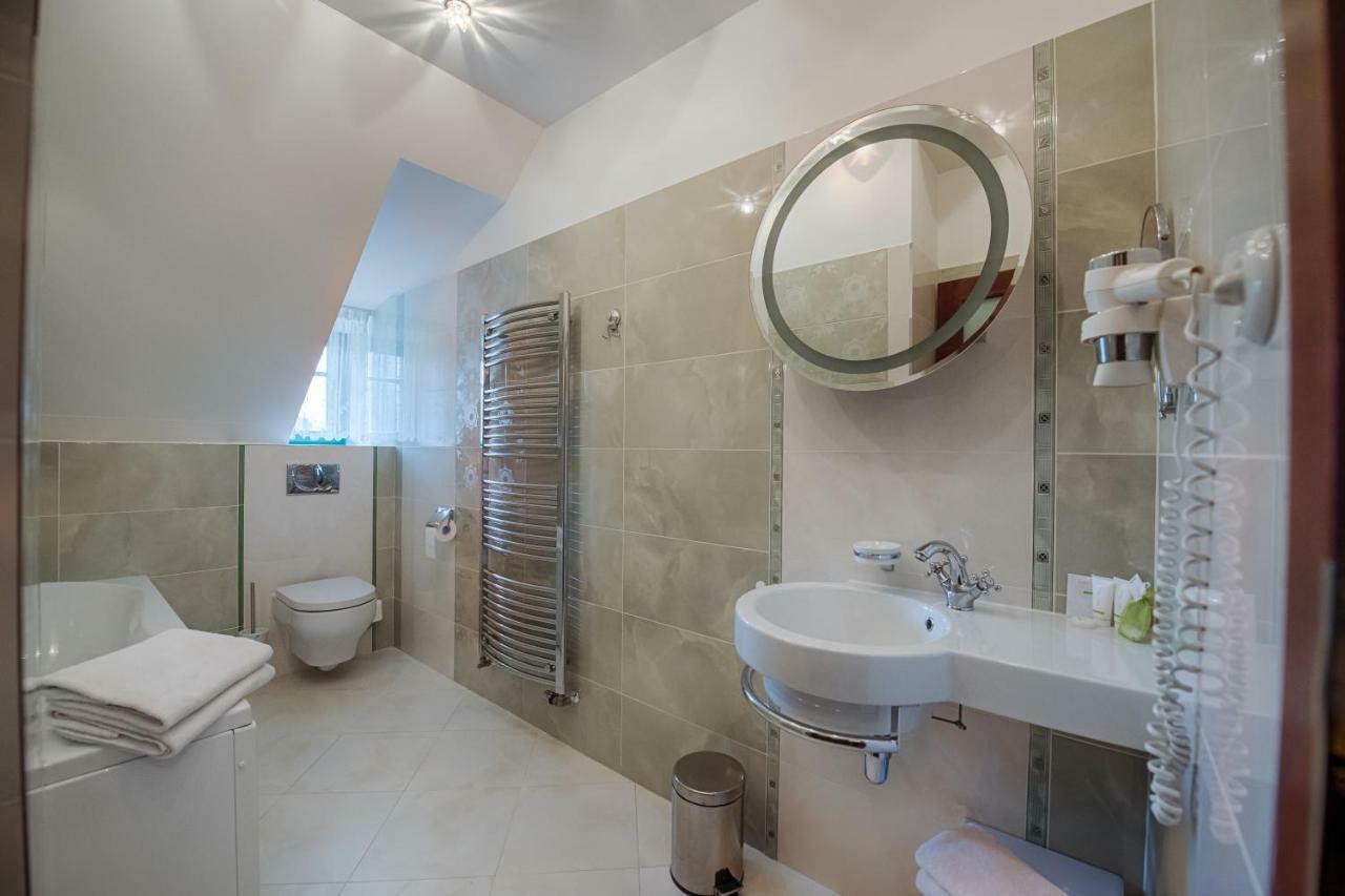 Hotel Zlaty Orel Ostravice Bagian luar foto