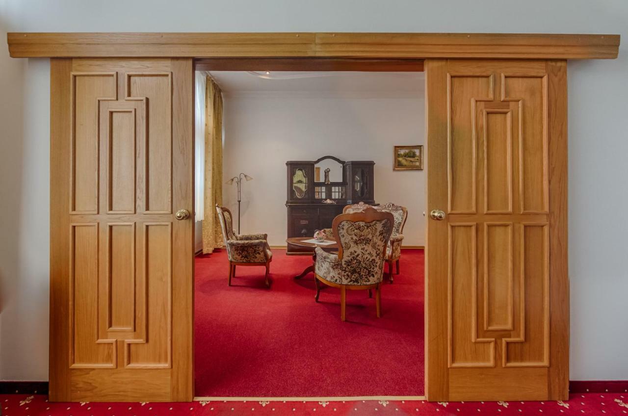 Hotel Zlaty Orel Ostravice Bagian luar foto