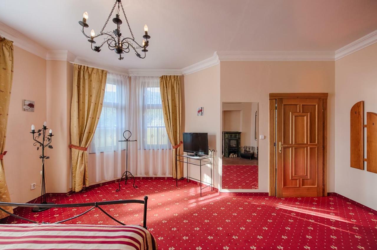 Hotel Zlaty Orel Ostravice Bagian luar foto
